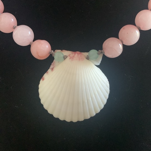 Shell and bead necklace handmade - Picture 4 of 11
